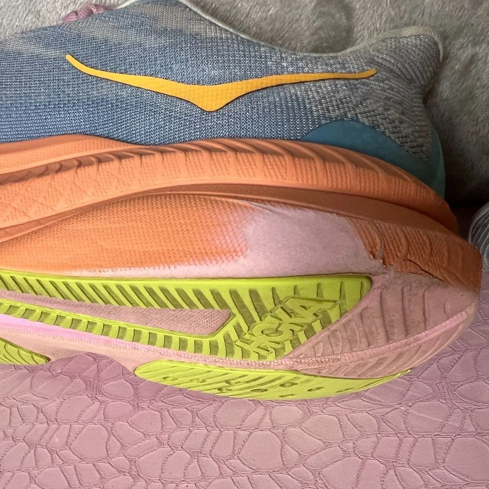 Hoka One One Mach 6 Running Shoes Womens Size 10.5B Logo Comfort Low Top 1147810